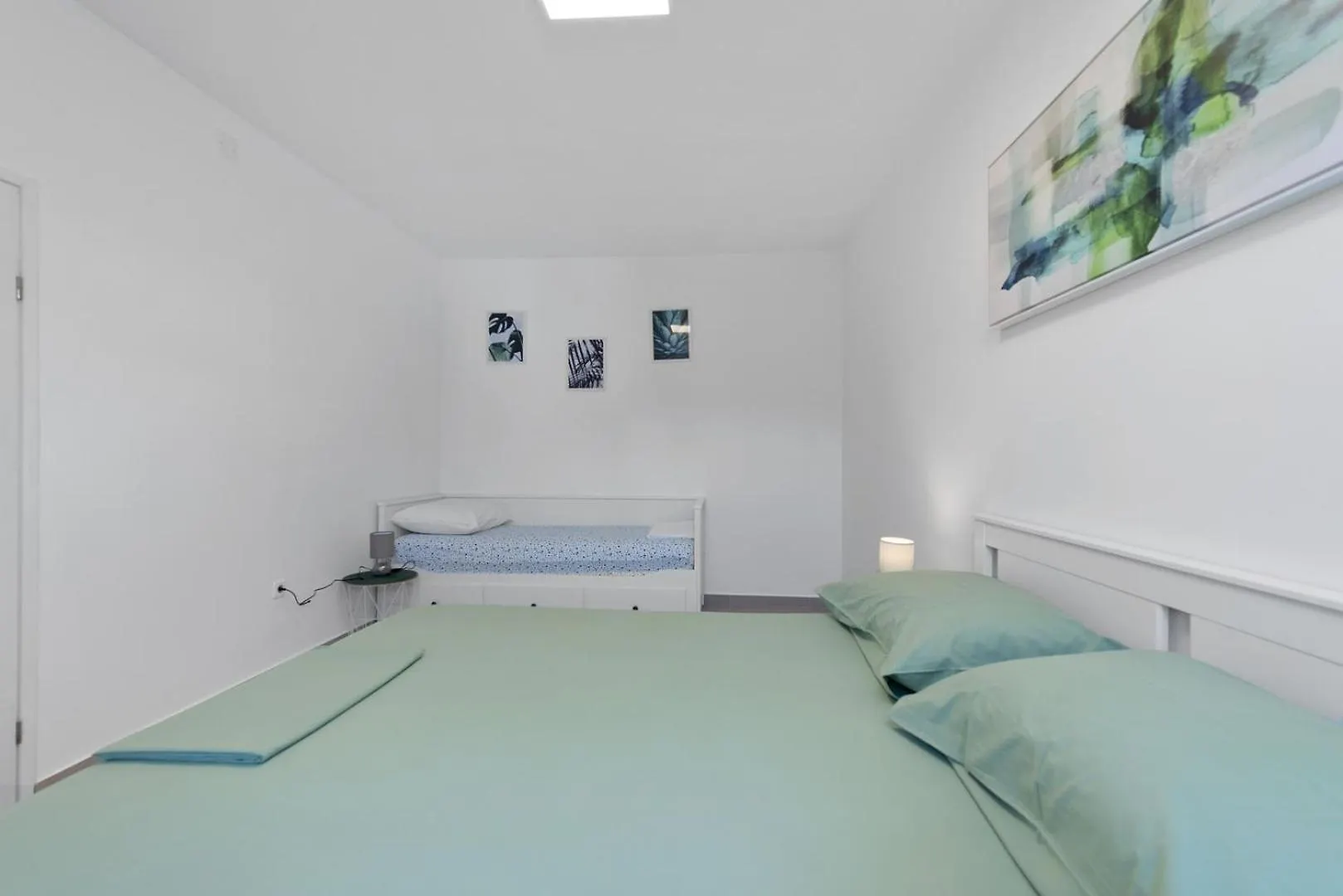 Apartments By The Sea Mandre, Pag - 6418 Kolan