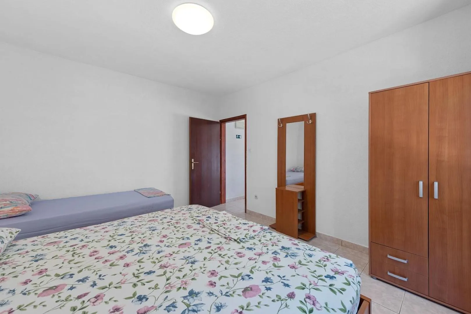 Apartments By The Sea Mandre, Pag - 6418 Kolan Croatia